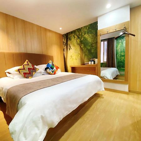 Fresh House Hotel - West Lake Qingchun Branch Hangzhou Exteriör bild