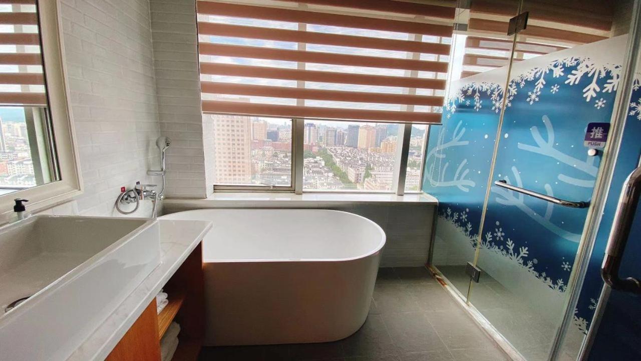 Fresh House Hotel - West Lake Qingchun Branch Hangzhou Exteriör bild